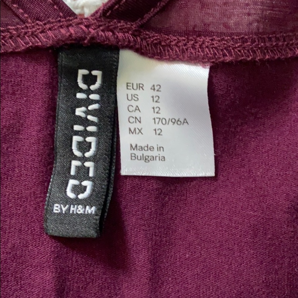 H&M Divided Dress - Picture 4 of 4